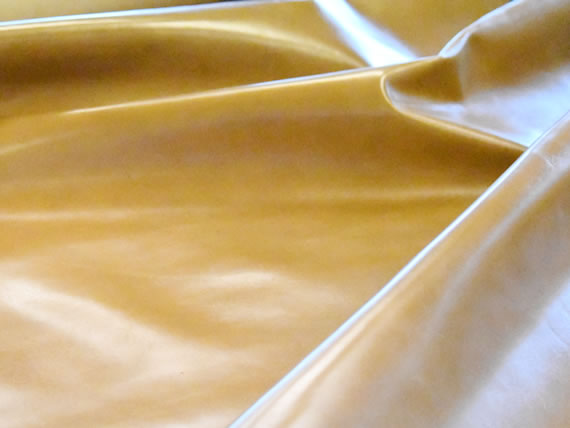 オイルドレザー